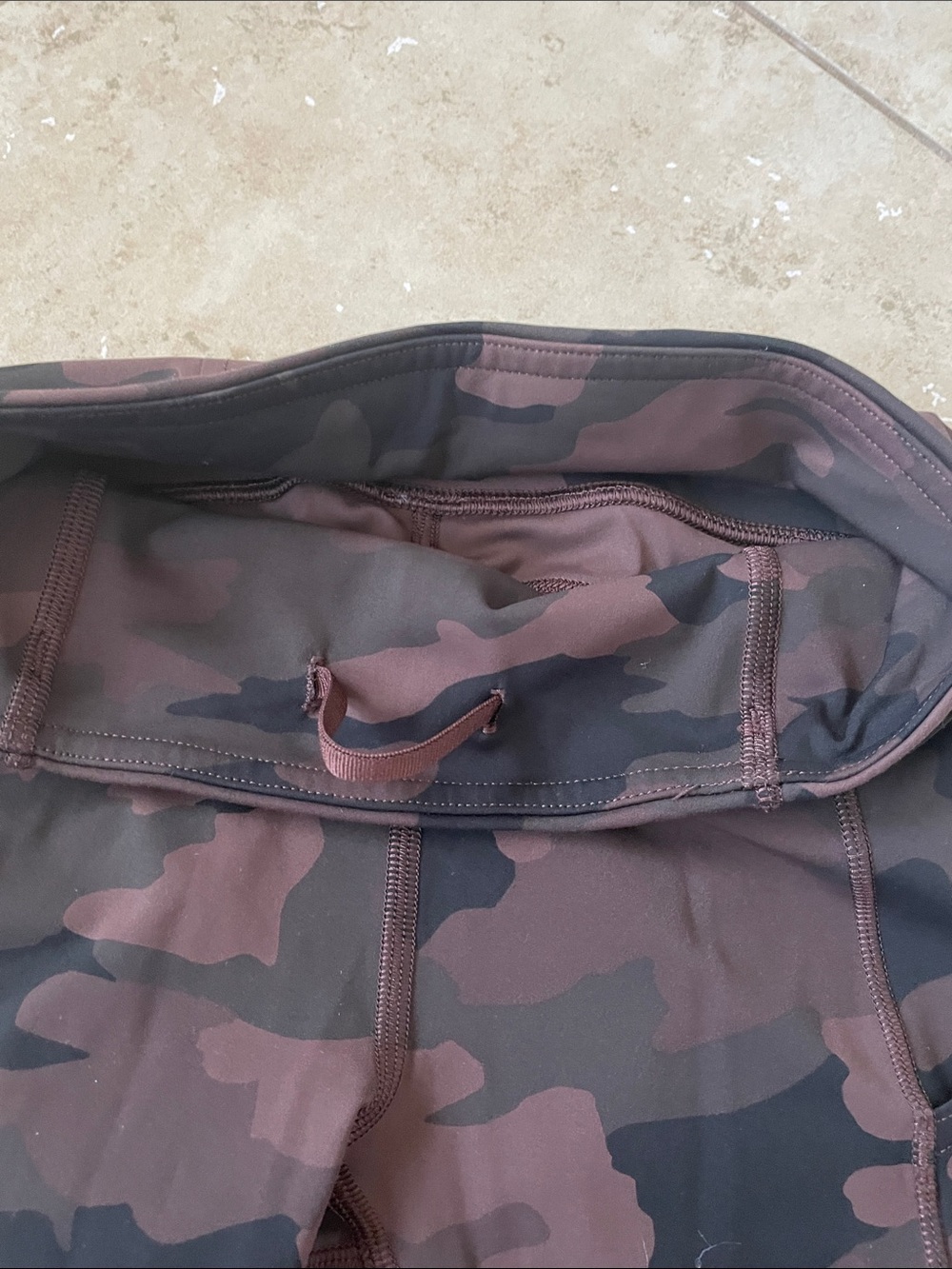 lululemon athletica Women's Camo Fast and Free Leggings size 2 - Picture 2 of 4